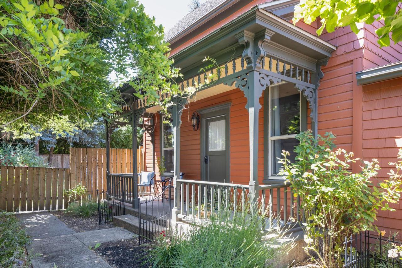 Vila Wynkoop At Carlton: Taste Of Europe, Walk To Wineries, Dog Friendly Exteriér fotografie